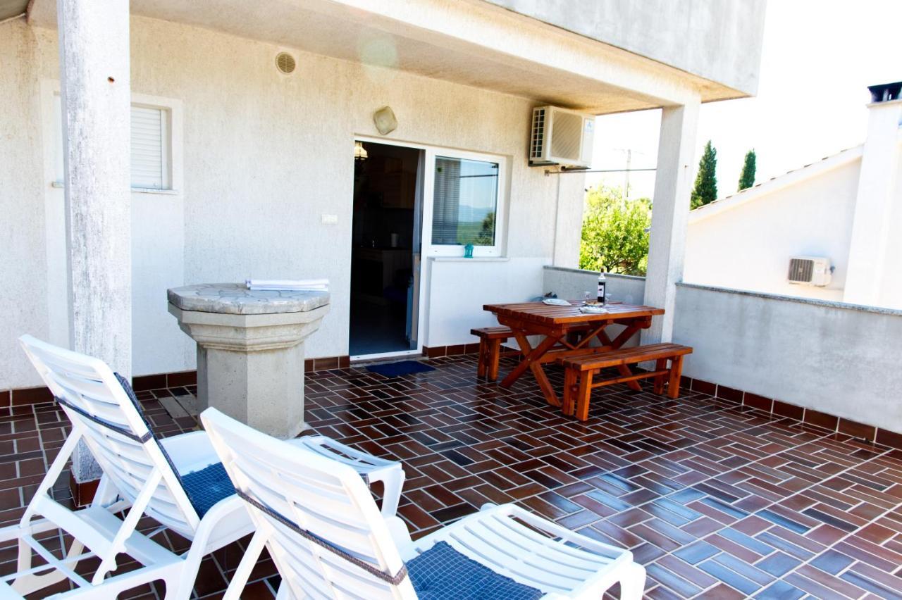 Apartment Sostaric Vrh  Kültér fotó